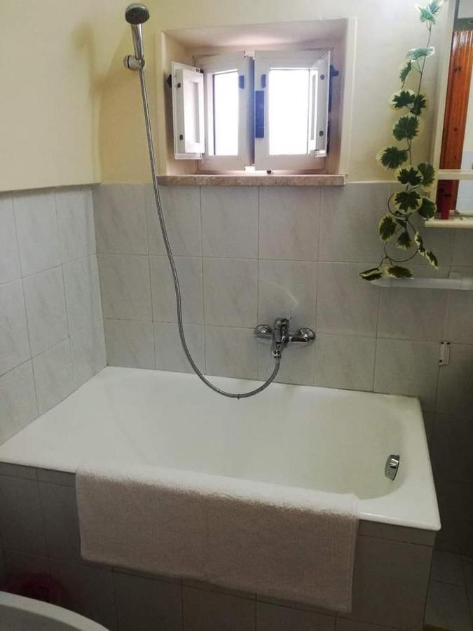 L 'Alcova Holidays Home Centro Storico Челие Месапика Екстериор снимка