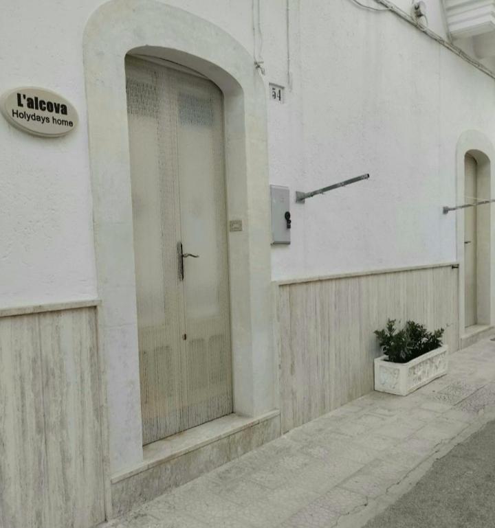 L 'Alcova Holidays Home Centro Storico Челие Месапика Екстериор снимка